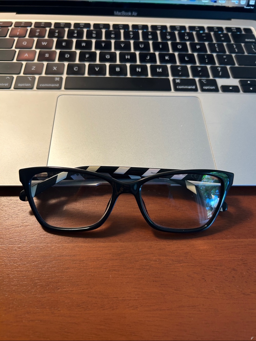 Kate Spade readers 1.0